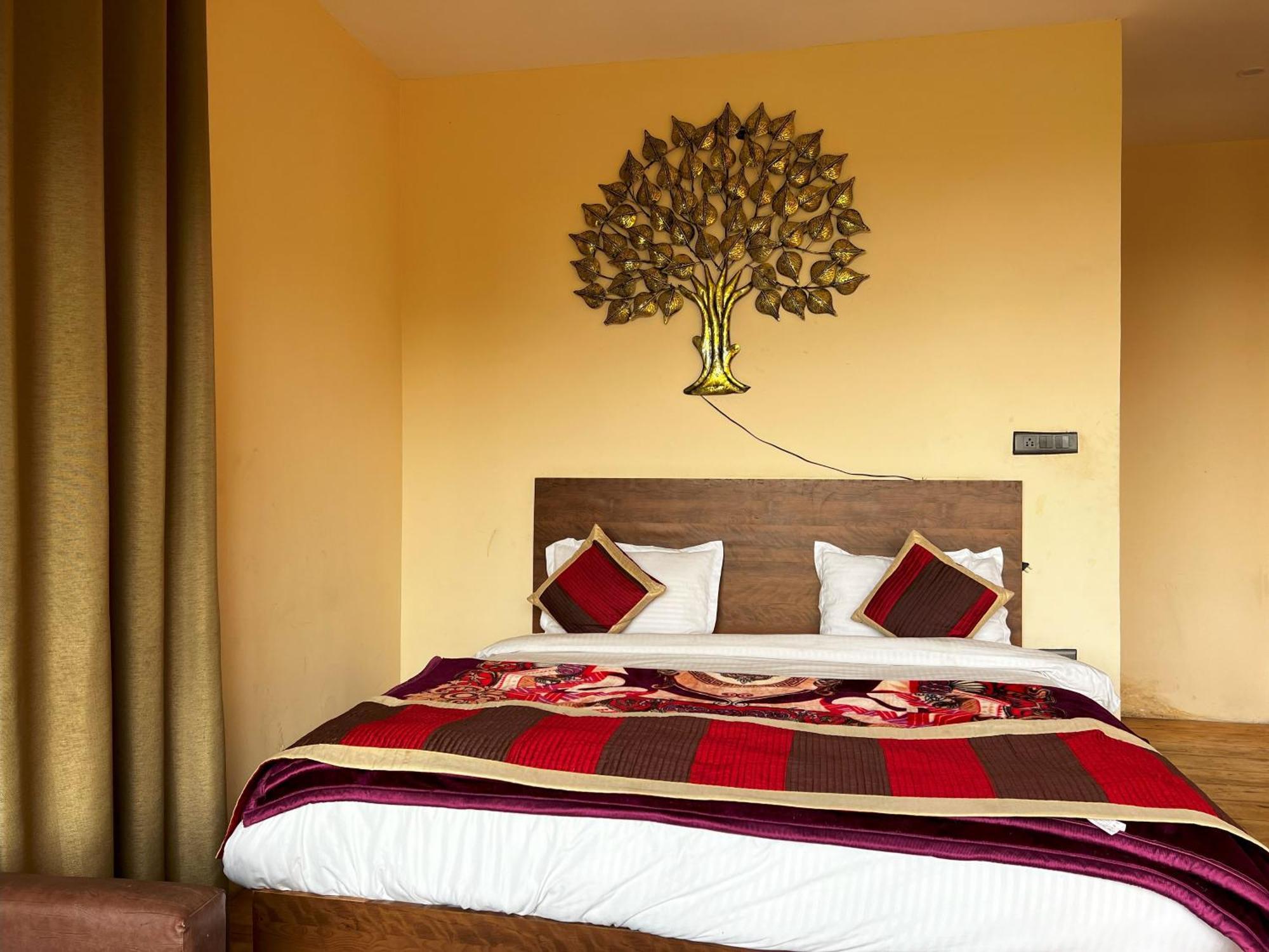 The Himalayan Heights Satya'S Kasardevi Hotell Almora Eksteriør bilde
